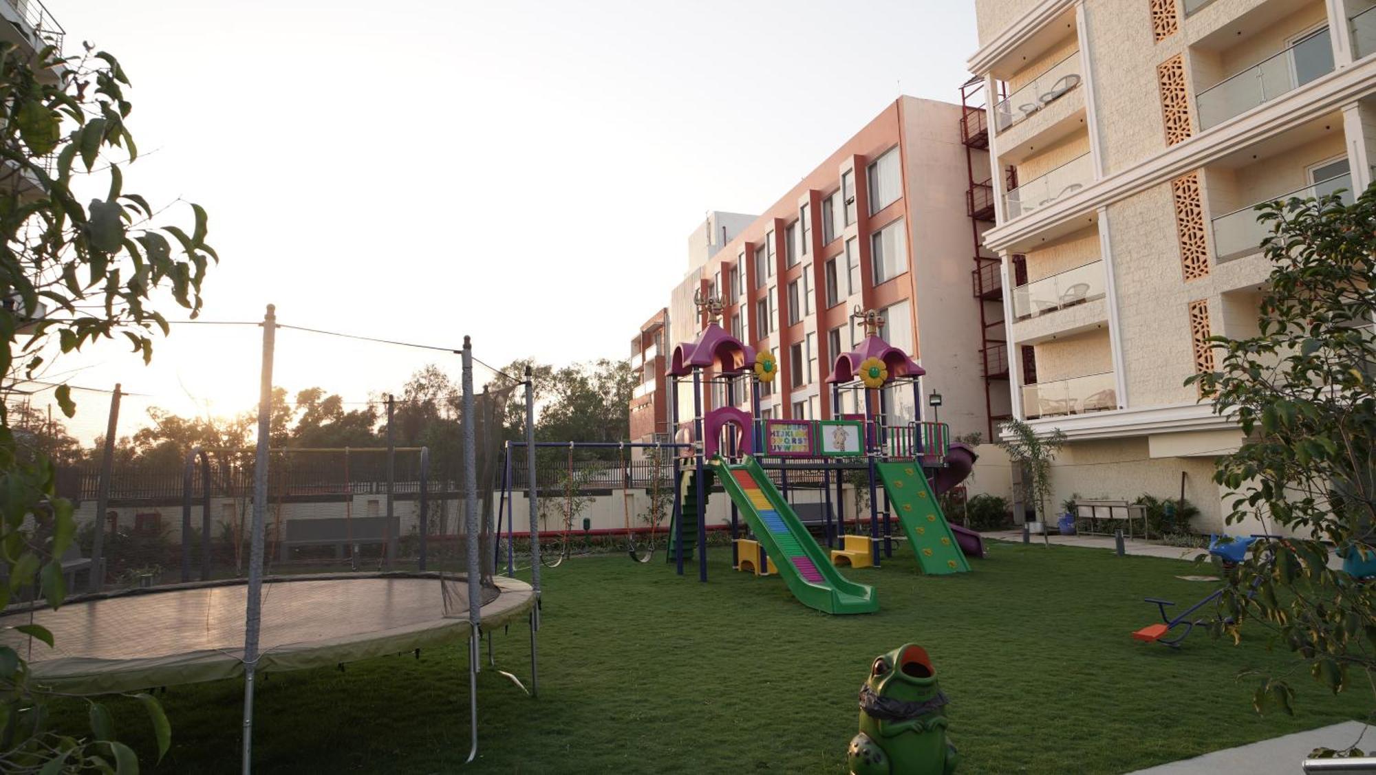 Antique Regency !! Luxurious Hotel In Digha !! Εξωτερικό φωτογραφία